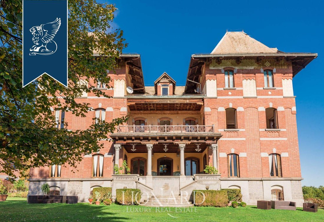 Villa in Muzzano, Piedmont, Italy 3 - 18544034