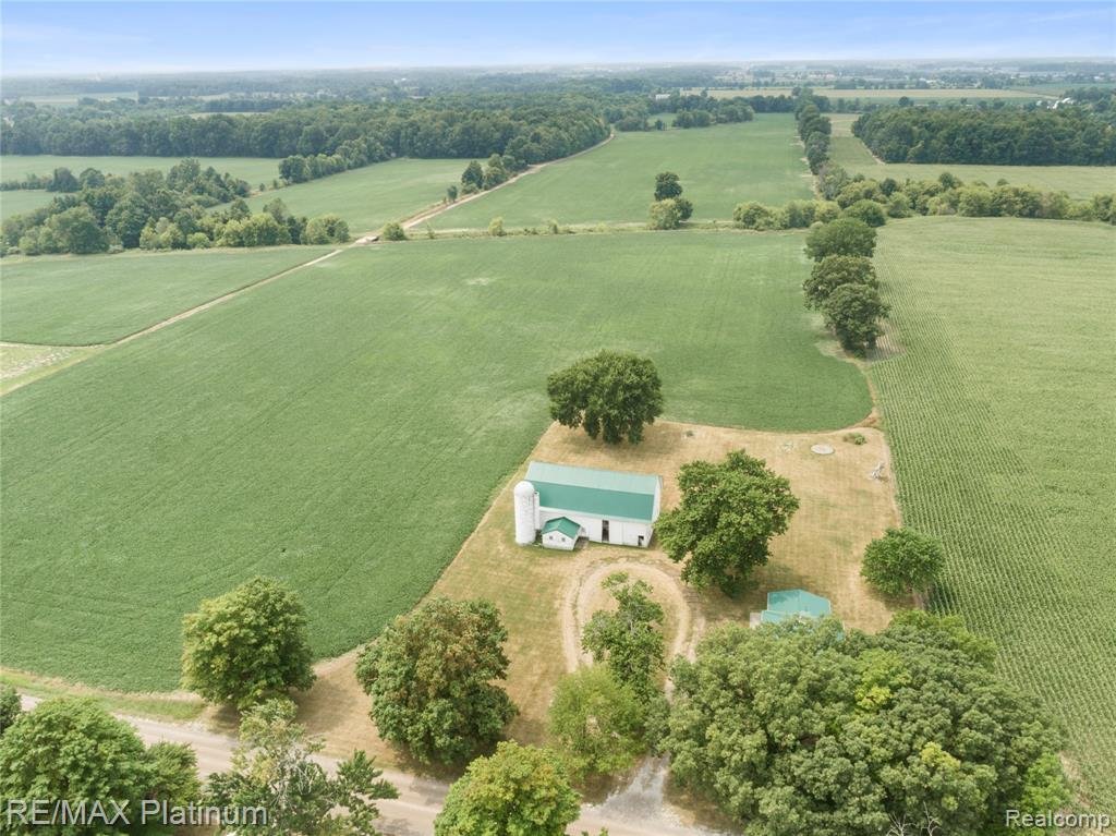 House in Flint Township, Michigan, United States 5 - 18307742