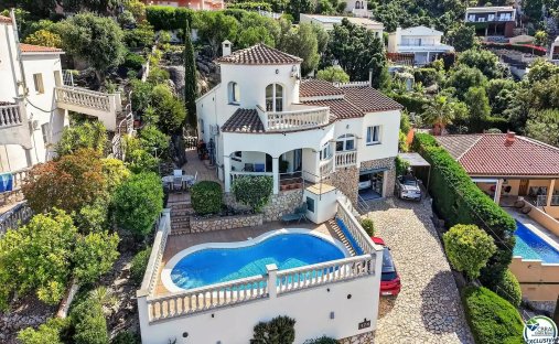 House in Palau-saverdera, Catalonia, Spain 1