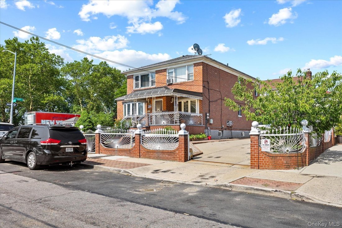 House in New York, New York, United States 2 - 18542290