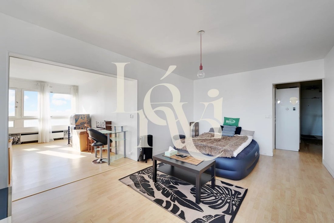 Apartment in Nationale-Deux Moulins, Paris 13e Arrondissement, Paris 3 - 18540107