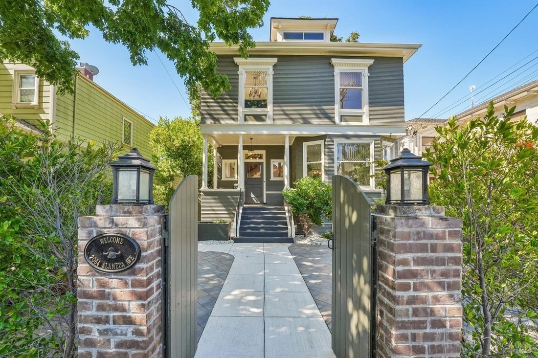 House in Alameda, California, United States 3 - 18540120