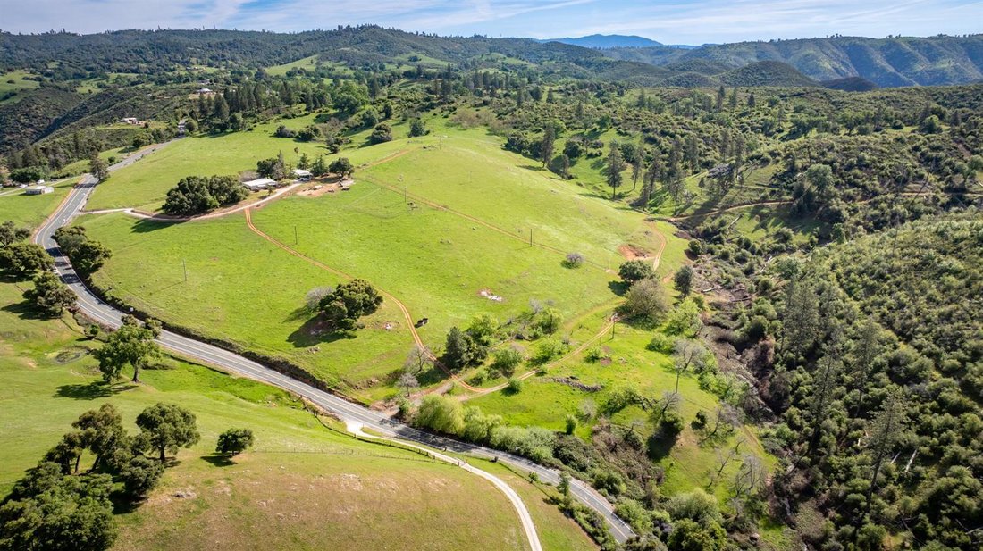 Mokelumne Hill, California, United States 2 - 18541852