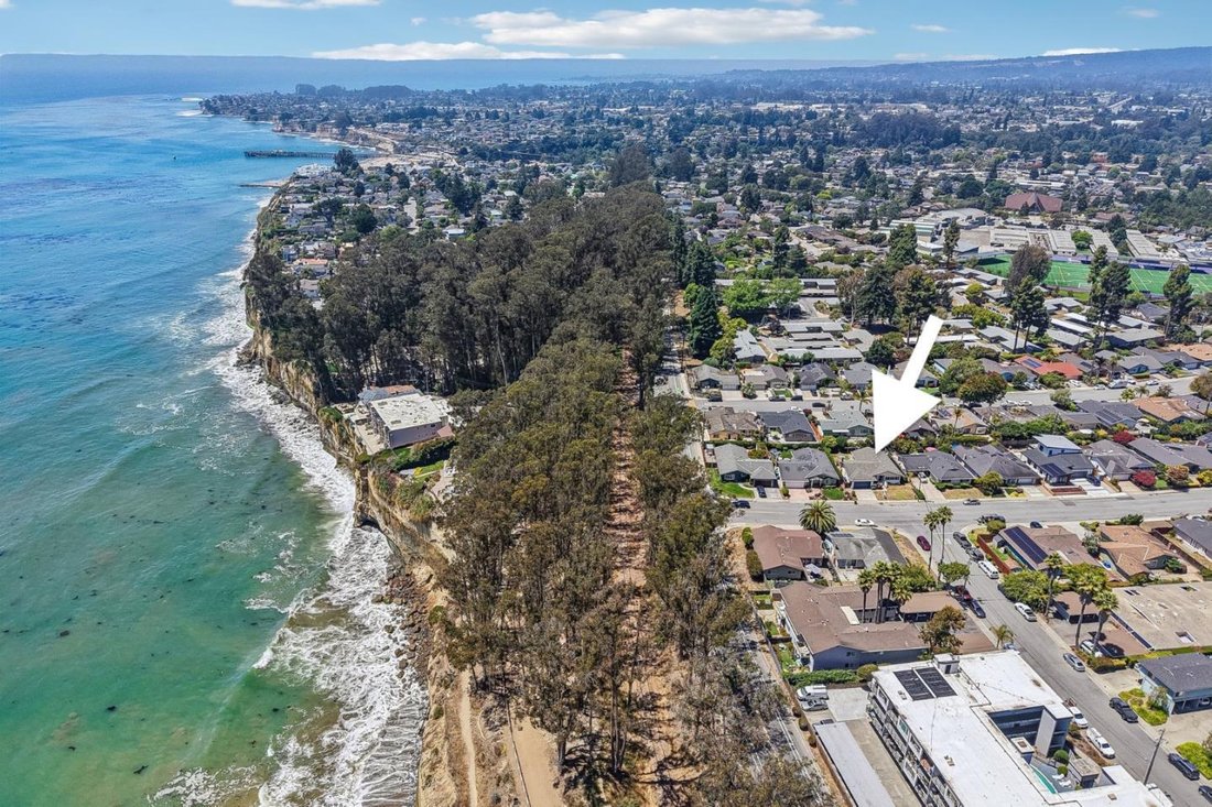 House in Capitola, California, United States 5 - 18542804