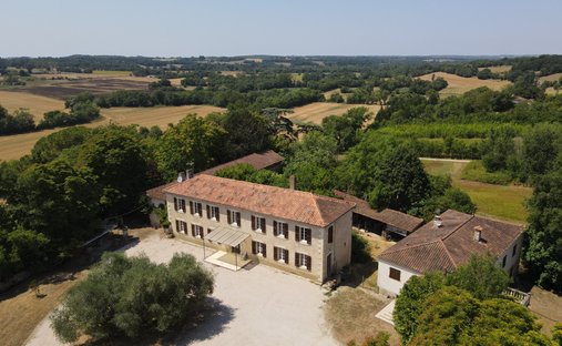 House in Vic-Fezensac, Occitania, France 1