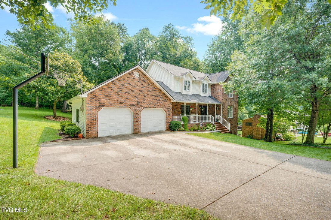 House in Elizabethton, Tennessee, United States 3 - 18542239