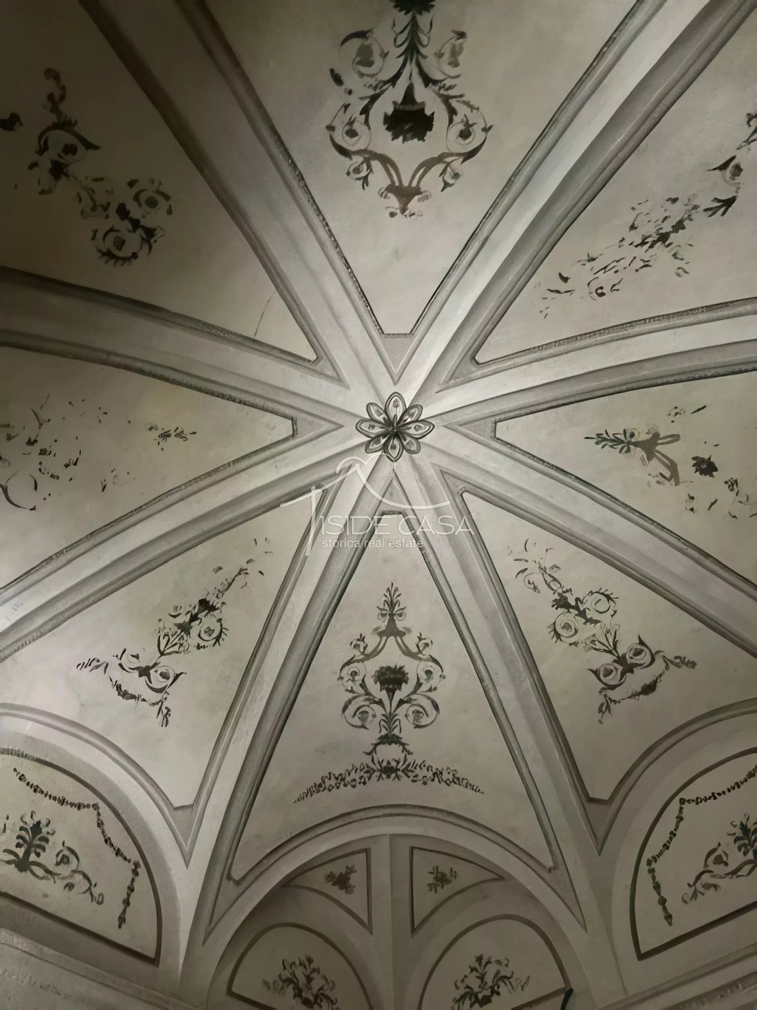 Apartment in Historic Center, Mantua, Lombardy 4 - 18512732