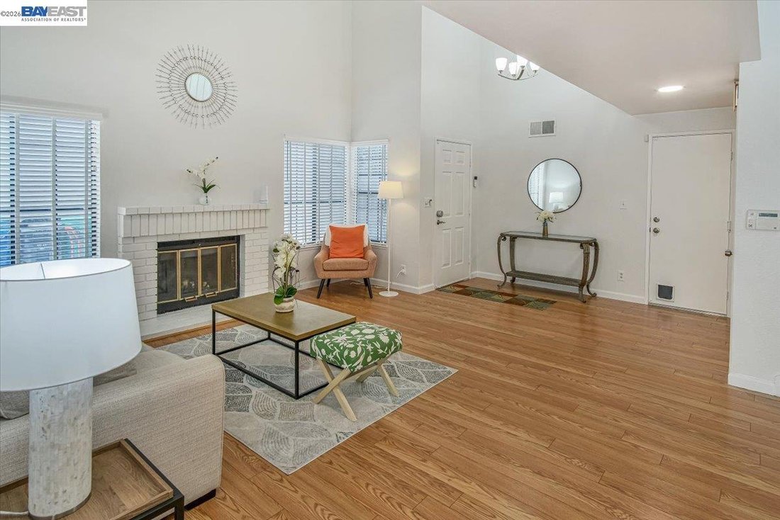 House in Alameda, California, United States 5 - 18542782