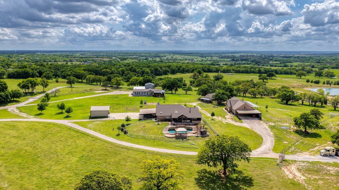 Farm Ranch in Paradise, Texas, United States 2 - 18543543