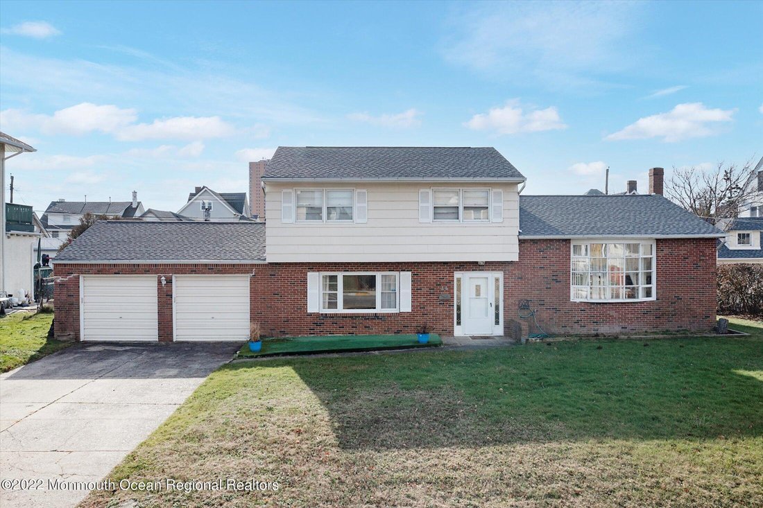 House in Ocean Township, New Jersey, United States 3 - 18539677