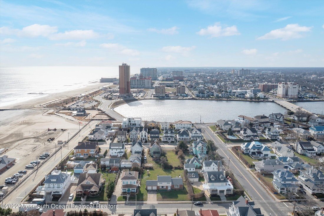 House in Ocean Township, New Jersey, United States 1 - 18539677