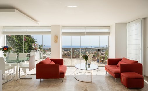 Villa in Marbella, Andalusia, Spain 1