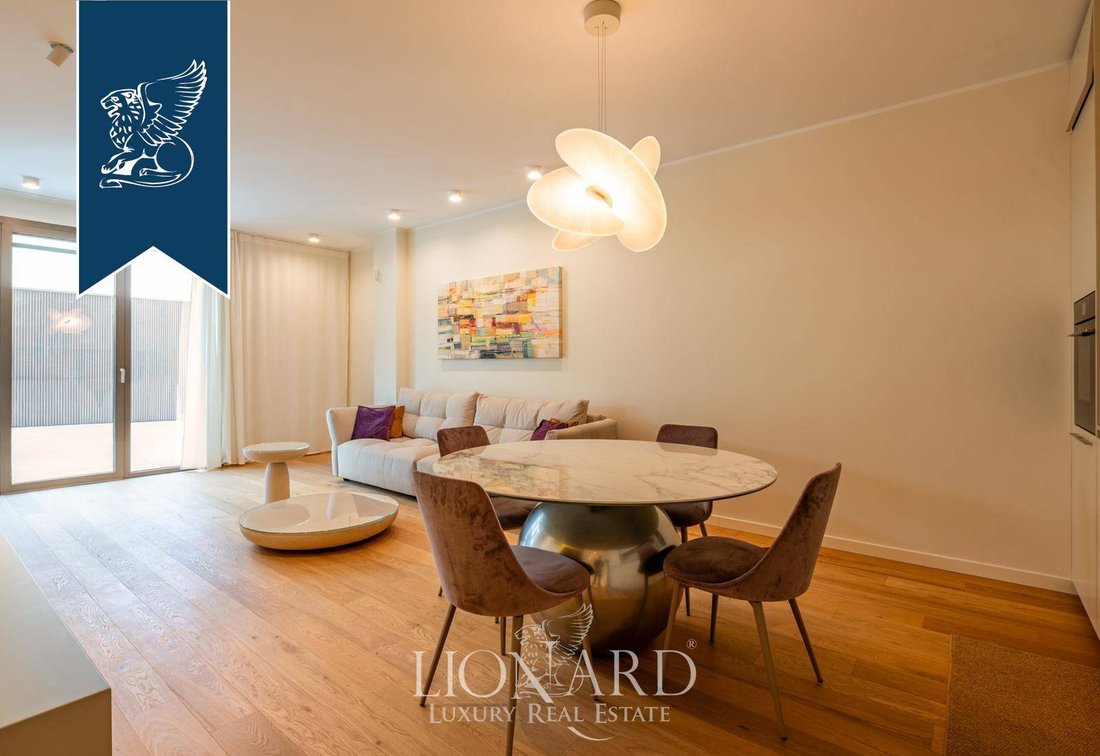 Apartment in Independence - Queen Giovanna, Milan, Italy 3 - 18544040
