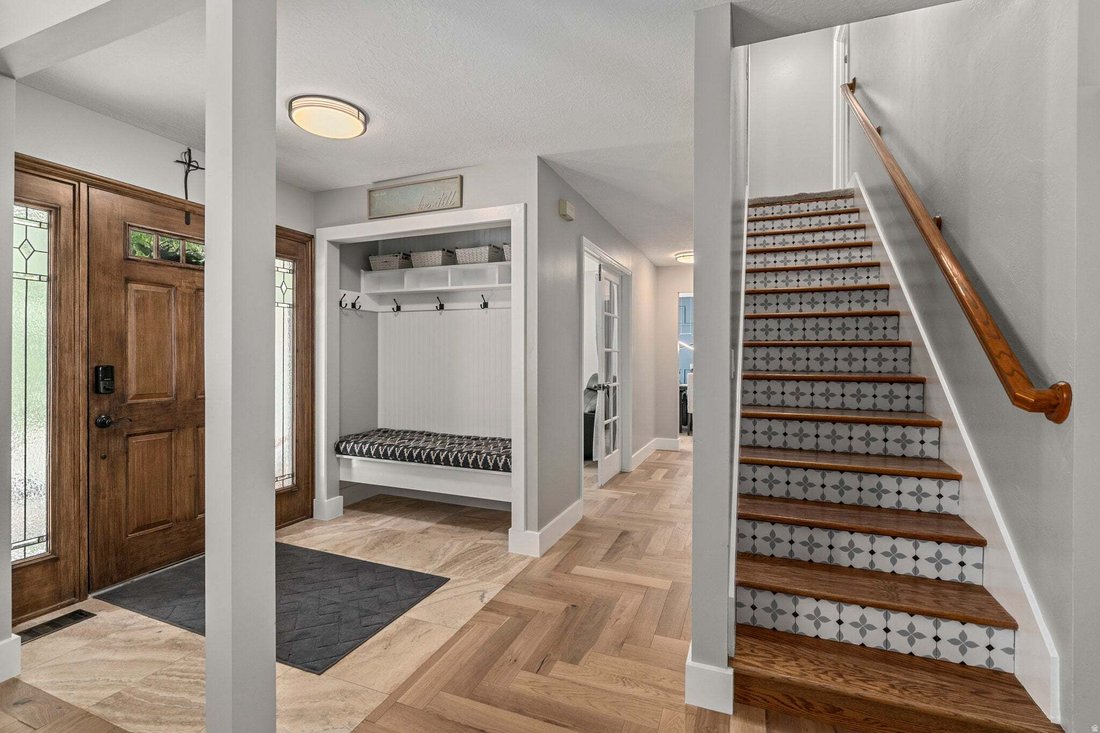 House in Sandy, Utah, United States 3 - 18539988