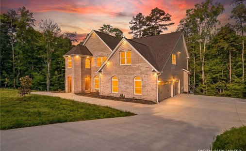 House in Lewisville, North Carolina, United States 1