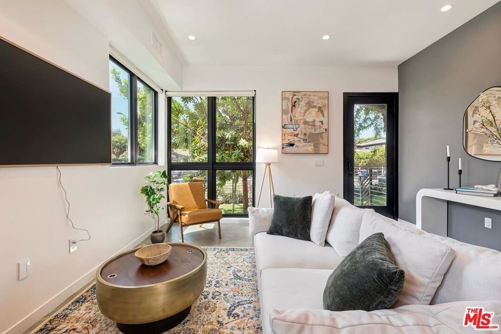 Townhouse in Culver City, California, United States 5 - 18542168