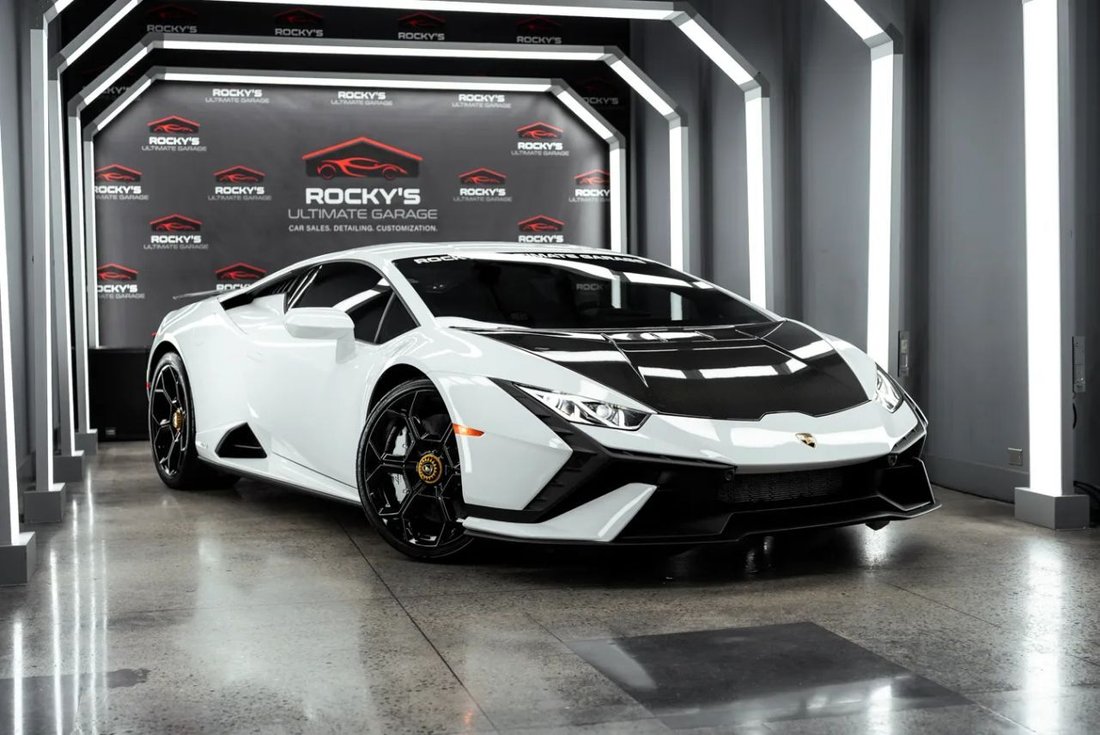 Coupe in West Palm Beach, FL, United States 1 - 18544238