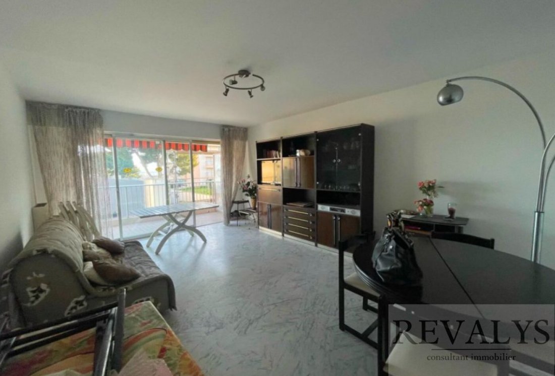 Apartment in Saint-Laurent-du-Var, Provence-Alpes-Côte d'Azur, France 1 - 18540008