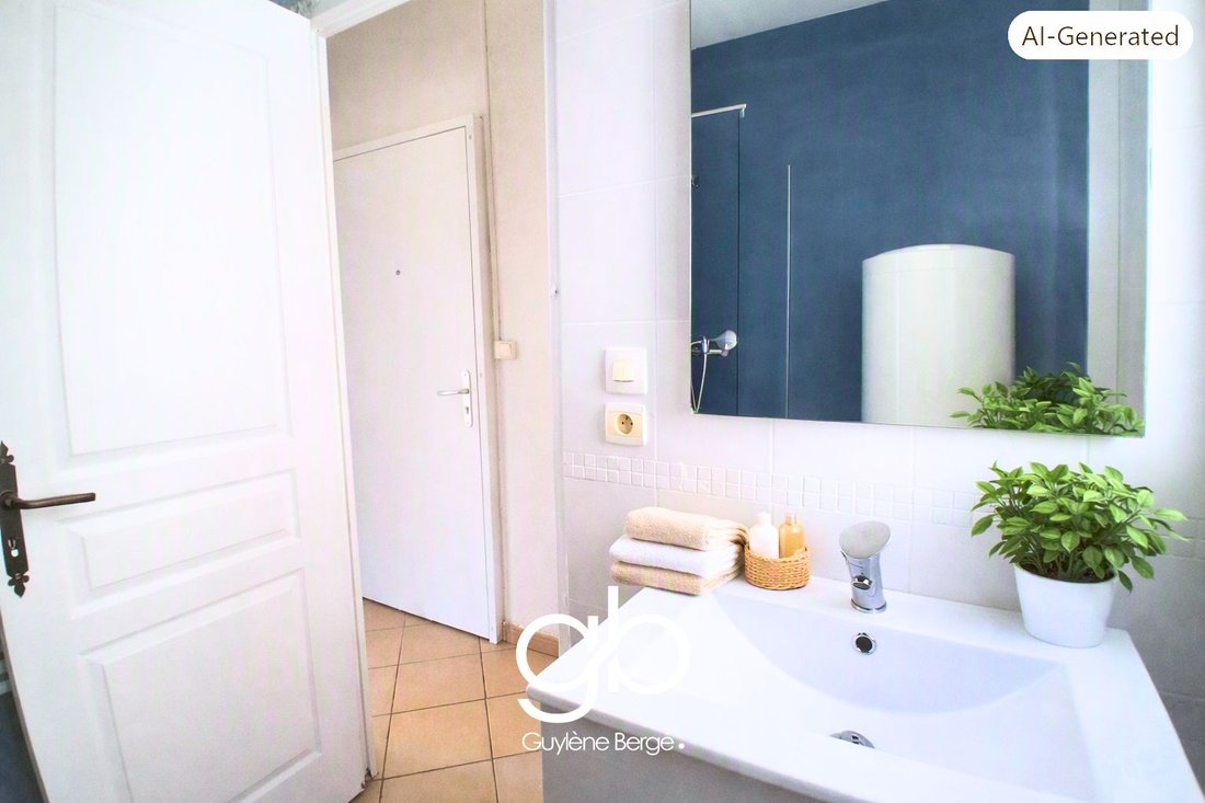 Apartment in Ancien Hôpital, Beziers, France 1 - 18540259
