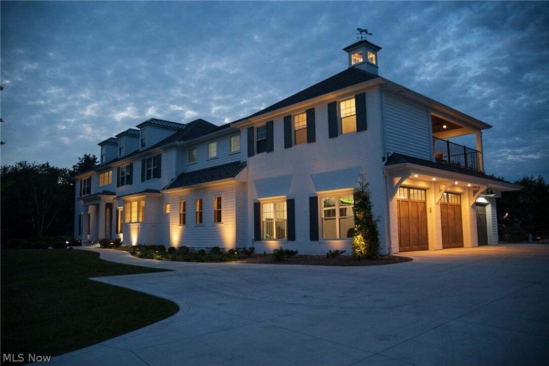 House in Chagrin Falls, Ohio, United States 2 - 18539926