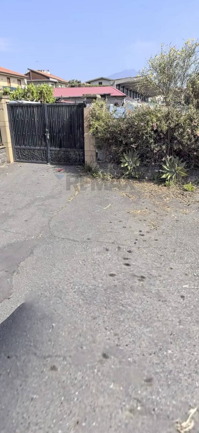 Land in Sant'Agata li Battiati, Sicily, Italy 4 - 18544624