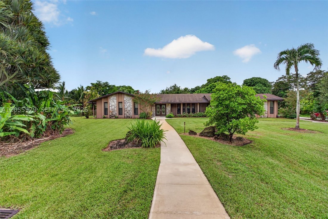 House in Davie, Florida, United States 5 - 18543625