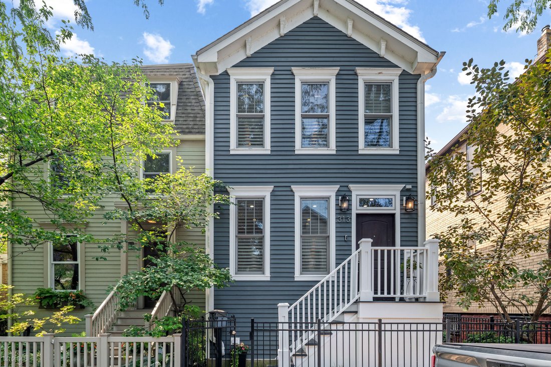House in Chicago, Illinois, United States 1 - 18541614