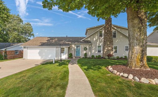 House in Caledonia, Michigan, United States 1