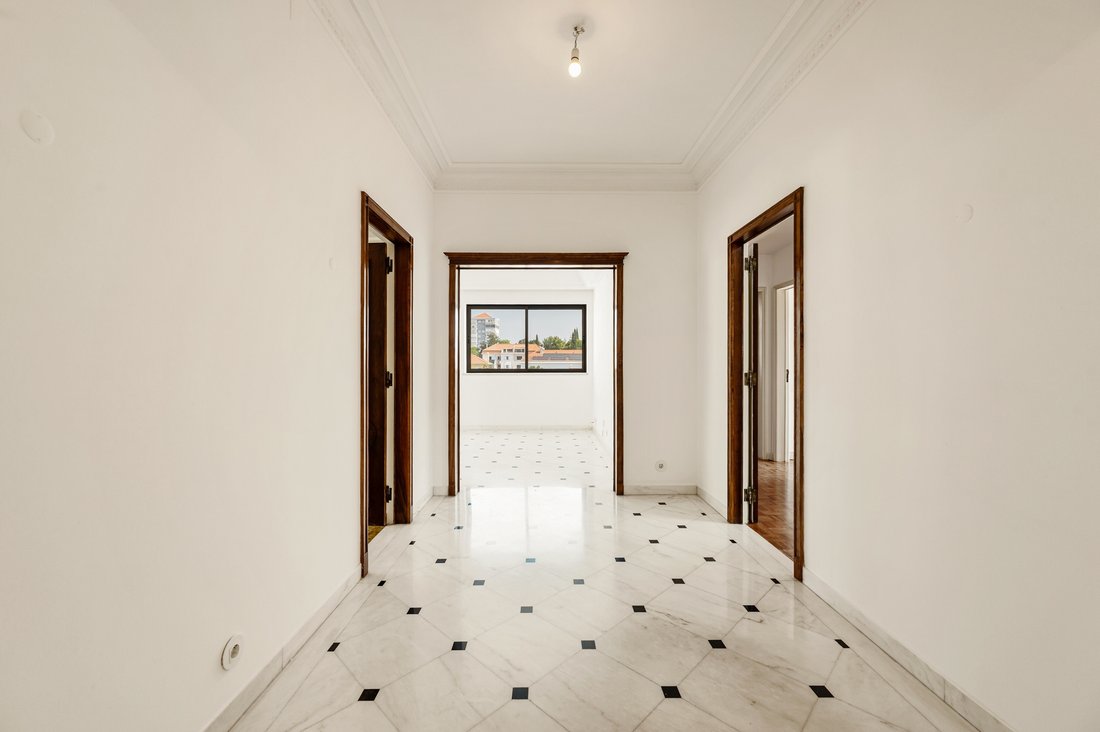Apartment in Alvalade, Lisbon, Portugal 2 - 18541956
