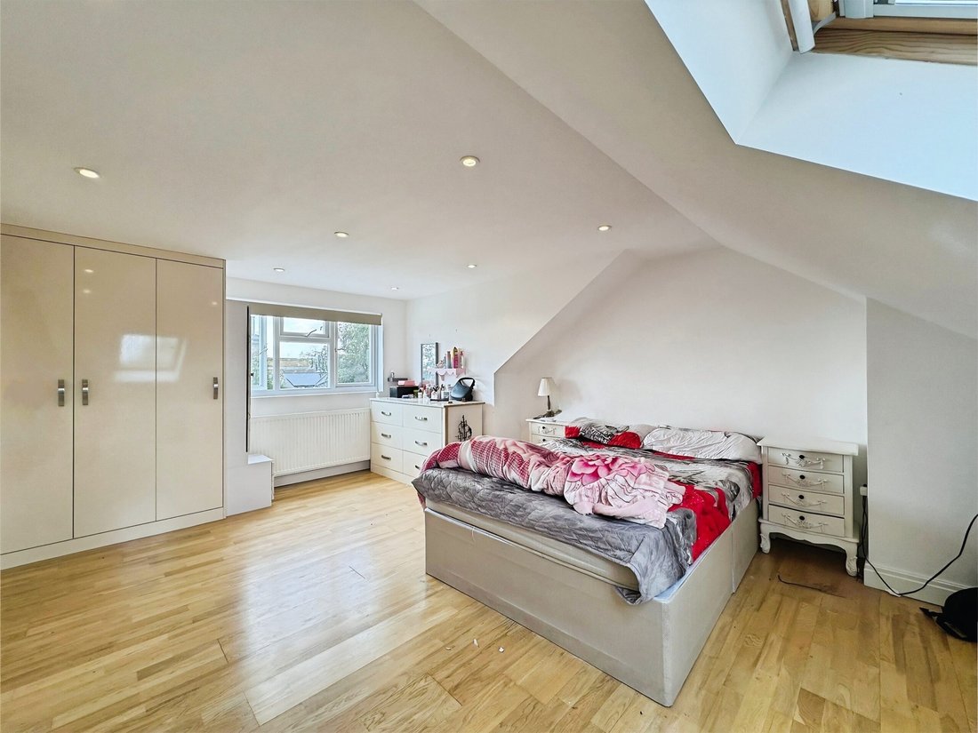 House in Barnet, England 5 - 18539549