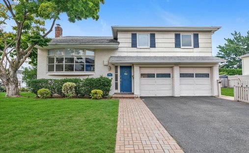 House in Valley Stream, New York, United States 1
