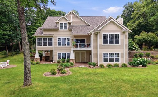 House in New Auburn, Wisconsin, United States 1