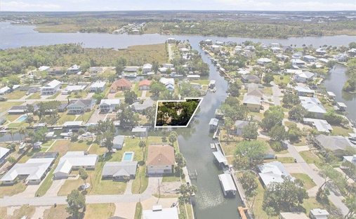 Land in Crystal River, Florida, United States 1