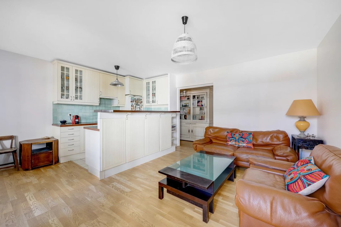 Apartment in République - Saint Ambroise, Paris, Ile-de-France 3 - 18541194