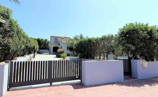House in Peralada, Catalonia, Spain 1
