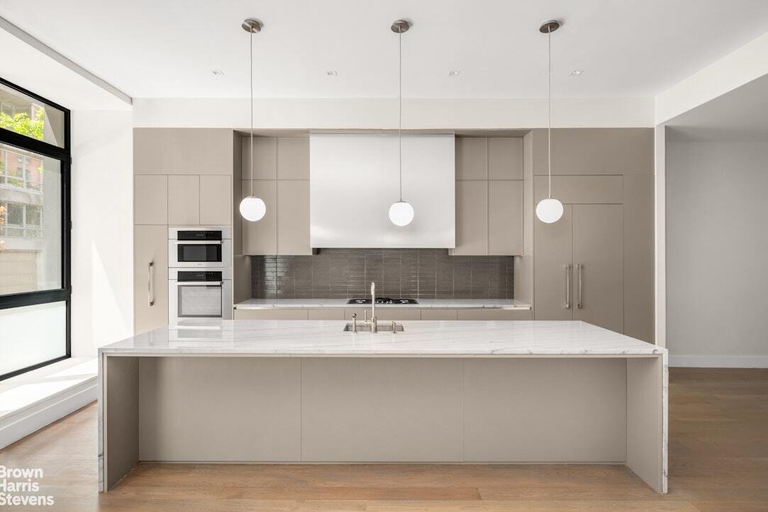 Condo in New York, New York, United States 2 - 18542379