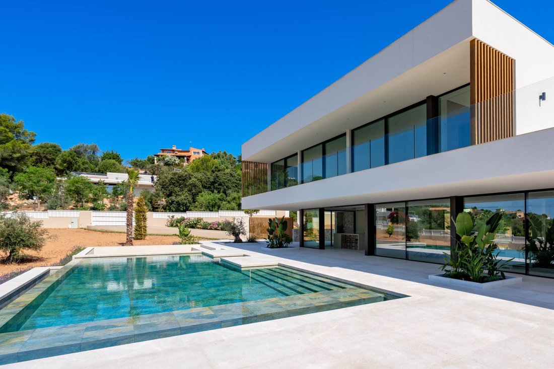 Villa in Bunyola, Balearic Islands, Spain 2 - 17746961