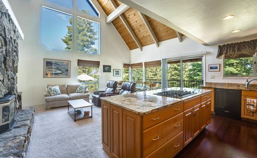 House in Tahoma, California, United States 1