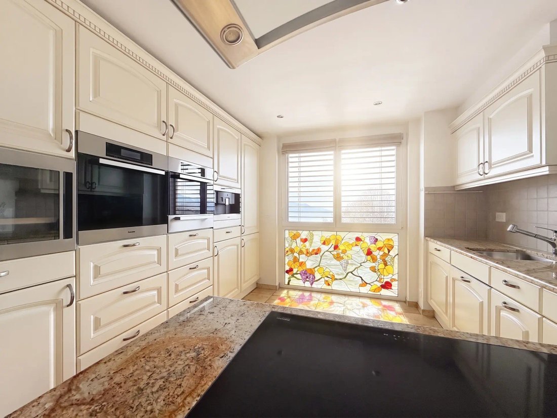 Apartment in Veytaux, Vaud, Switzerland 5 - 18542116