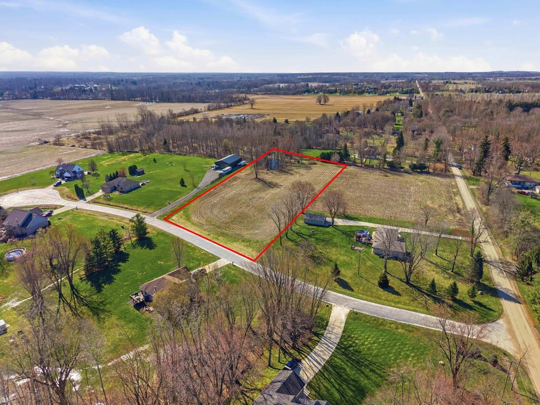 House in Almont, Michigan, United States 1 - 18307186
