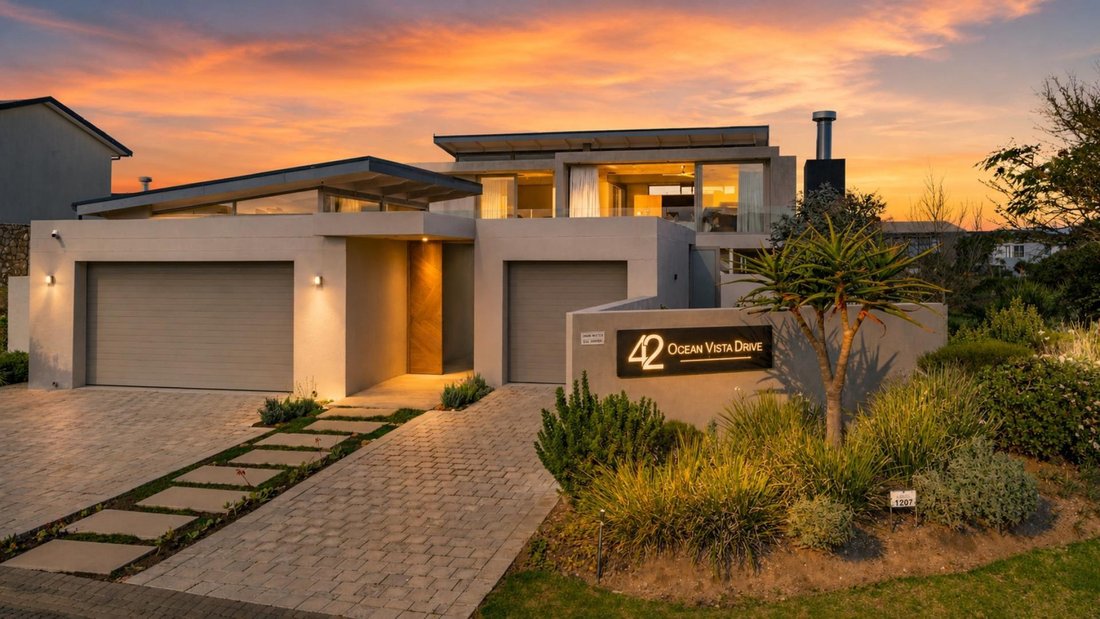 House in Oubaai Golf Estate, Western Cape, South Africa 1 - 18504154