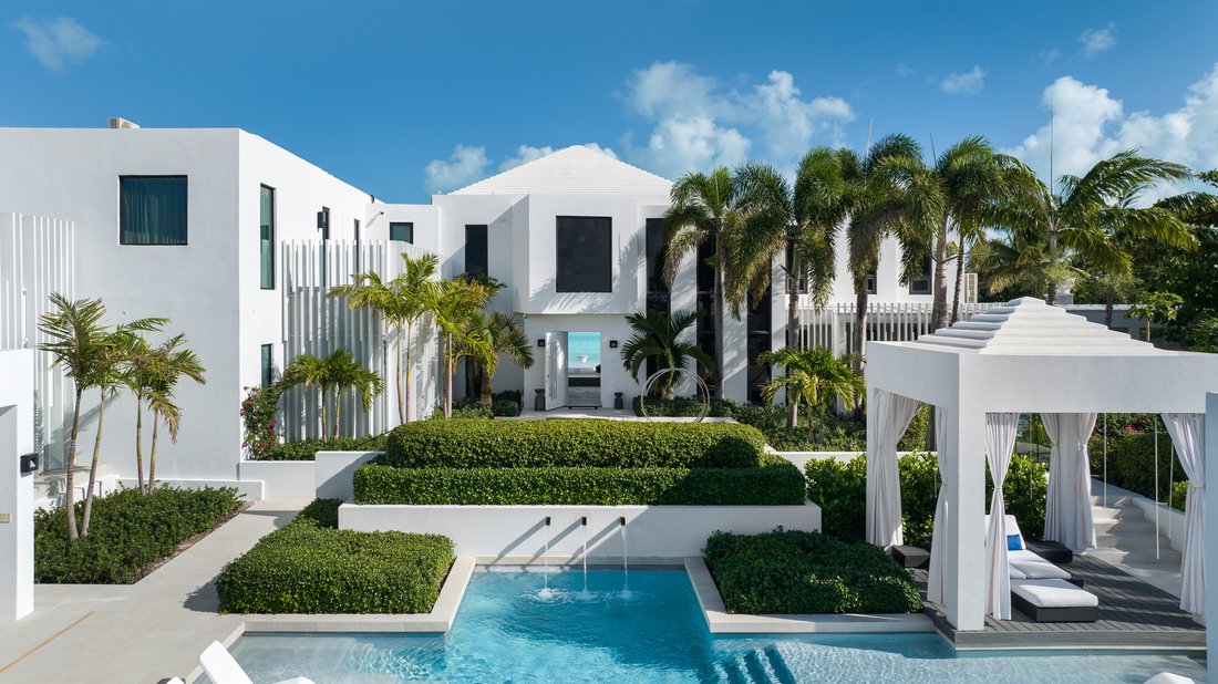 Estate in Long Bay Hills, Caicos Islands, Turks and Caicos Islands 4 - 18541132