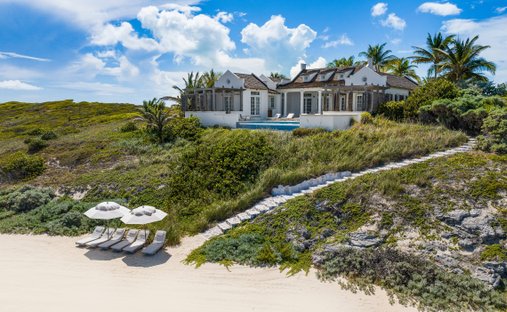 Villa in Unnamed Road, United States 1