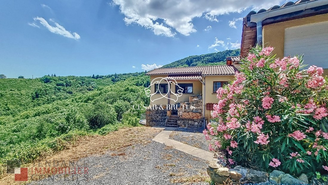 House in Vaux-en-Beaujolais, Auvergne-Rhône-Alpes, France 1 - 18384966