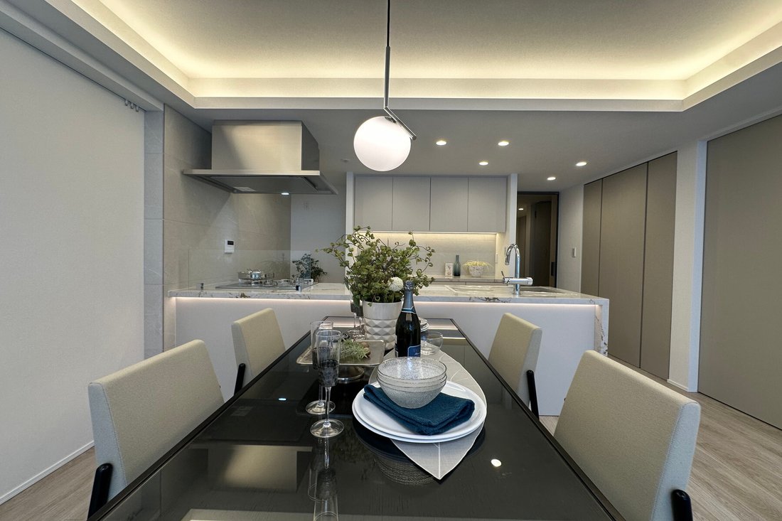Condo in Minato City, Tokyo, Japan 3 - 18544778