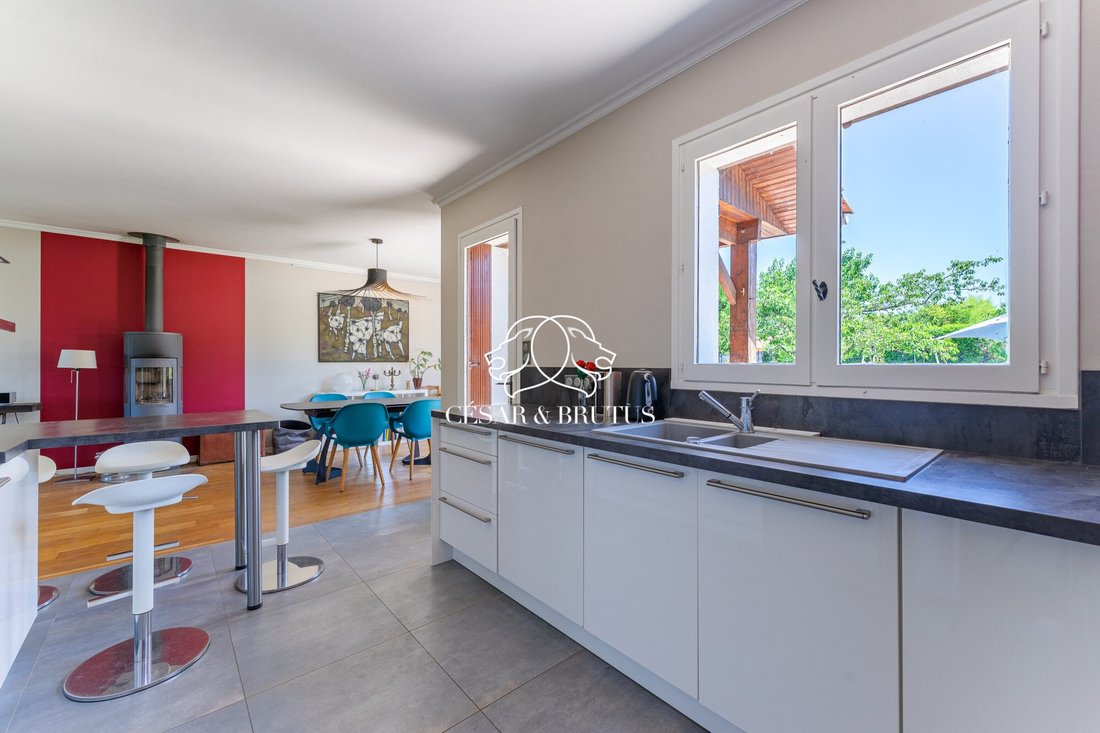 Villa in Lissieu, Auvergne-Rhône-Alpes, France 4 - 18276393
