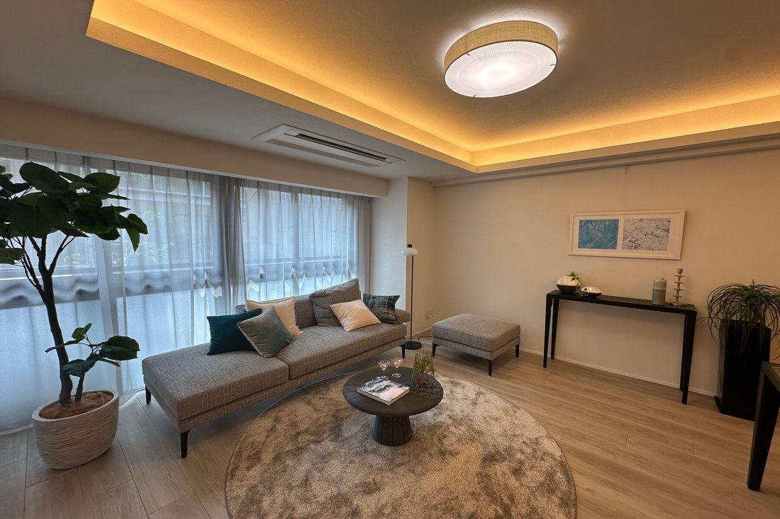 Condo in Minato City, Tokyo, Japan 1 - 18544778