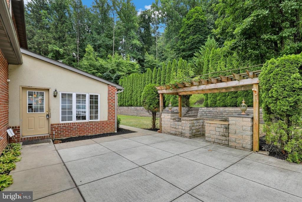 House in Mohnton, Pennsylvania, United States 5 - 18545385