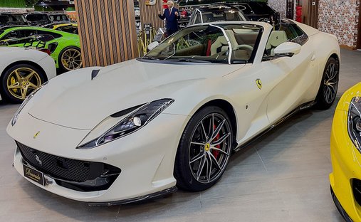 2022 Ferrari 812 GTS rwd in Dubai, United Arab Emirates 1