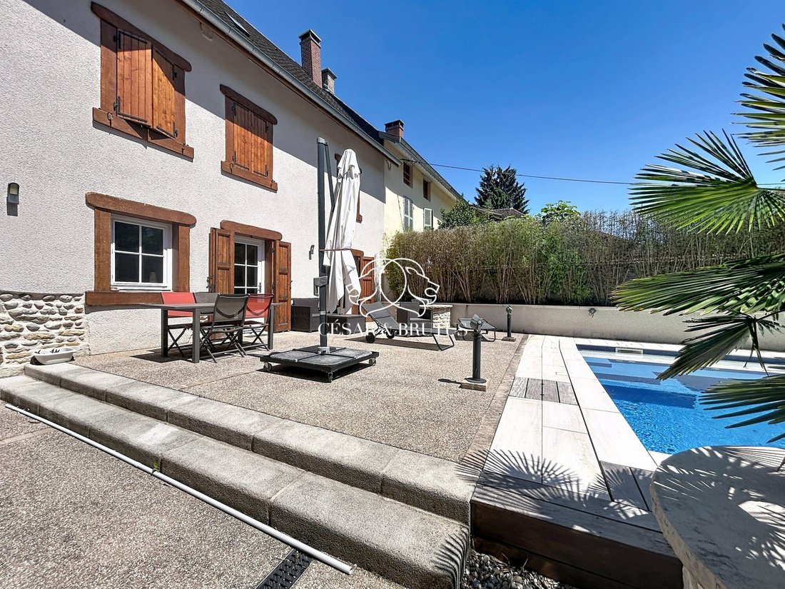 House in Saint-Chef, Auvergne-Rhône-Alpes, France 2 - 18115506